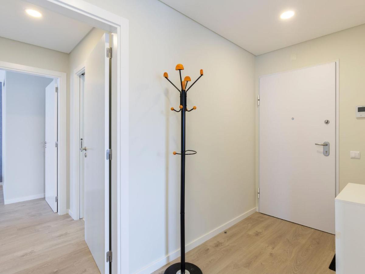 Beautiful Apartment In S O Martinho Do Porto With Balcony São Martinho do Porto Exterior photo